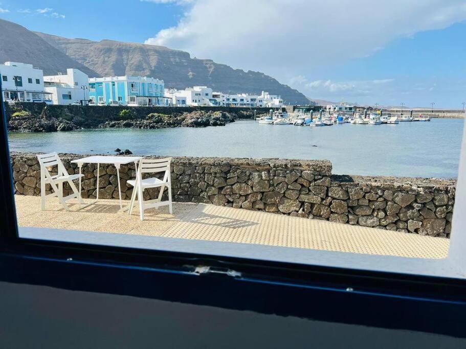 Orzola Oceanviews公寓 外观 照片